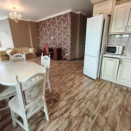 1 к марсель возле моря Odesa